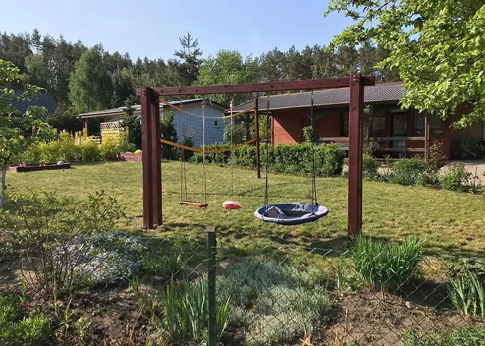 Domek Letniskowy Nad Jeziorem Wiejskim